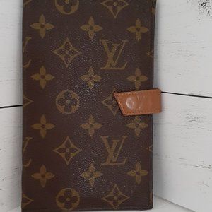 LOUIS VUITTON Saks Fifth Avenue Wallet Agenda Credit Card Organizer
